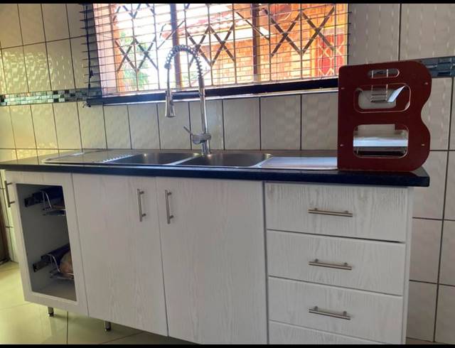 3 BEDROOM HOUSE FOR SALE IN AKASIA